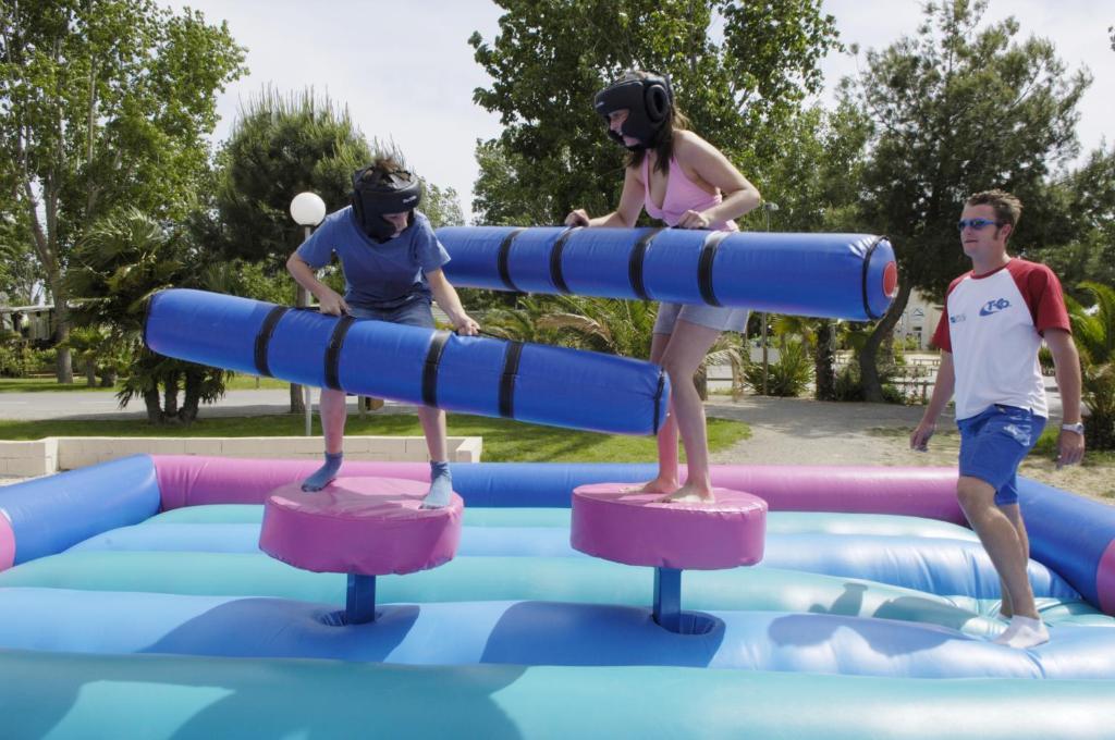 Camping Officiel Siblu La Carabasse Vias Exterior foto